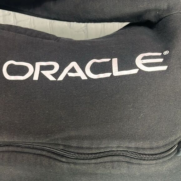 ORACLE Tag Heuer Puma Black Racing USA Hoodie Medium 34th America’s Cup Sailing - Picture 3 of 9